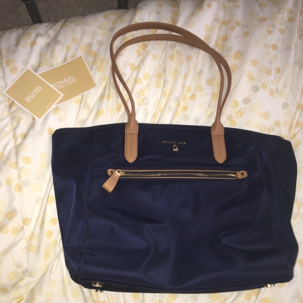 Michael Kors purse